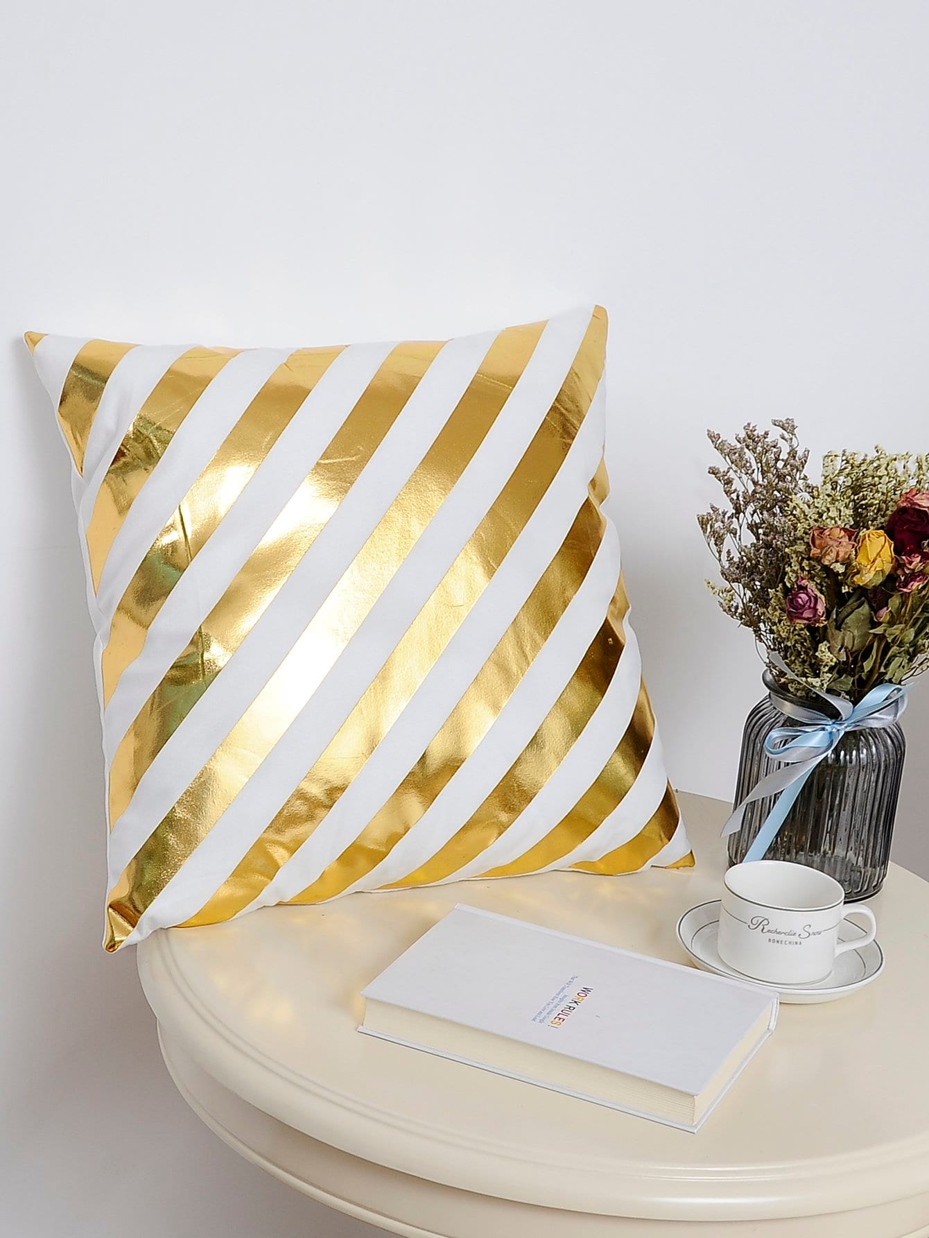 Stripe Pattern Cushion Cover