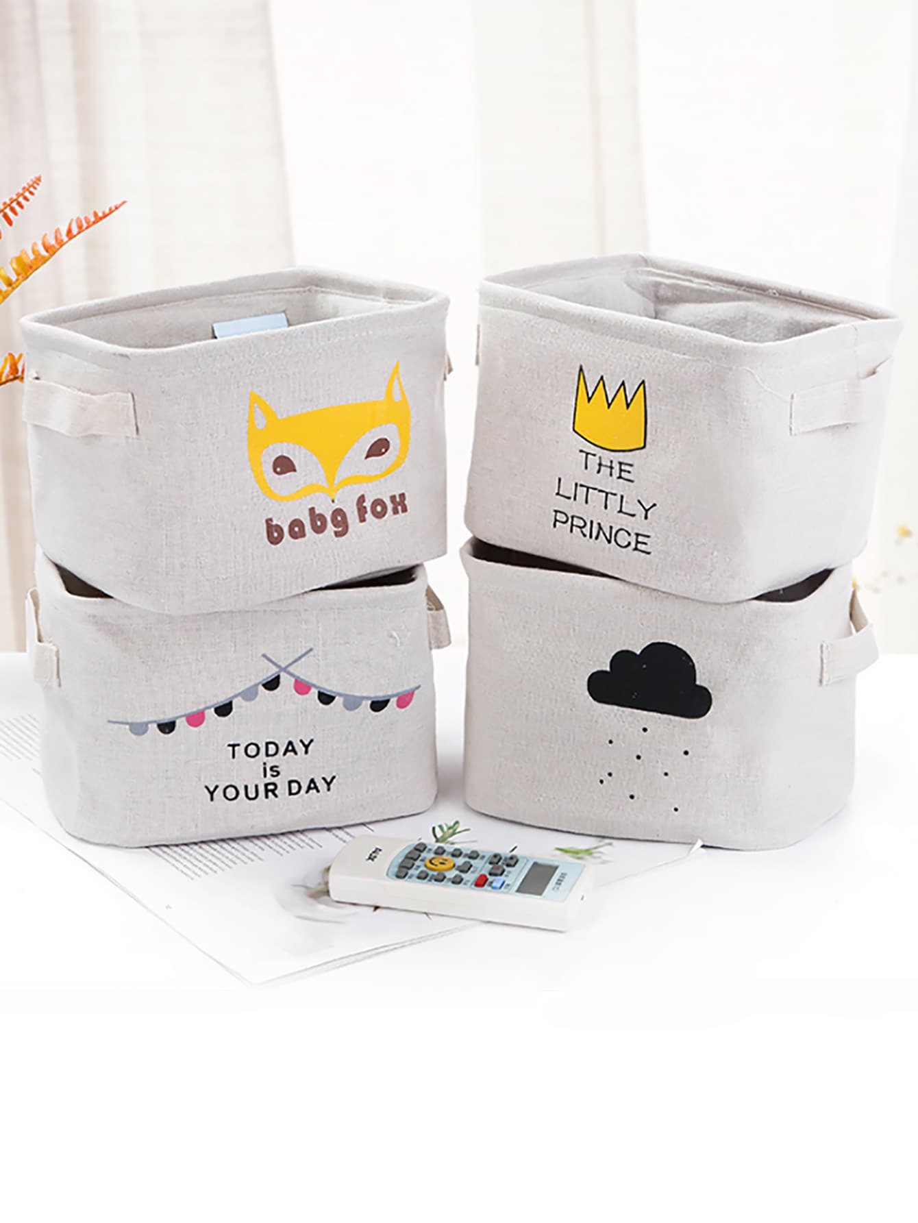 Random Color Cartoon Storage Basket 1pc