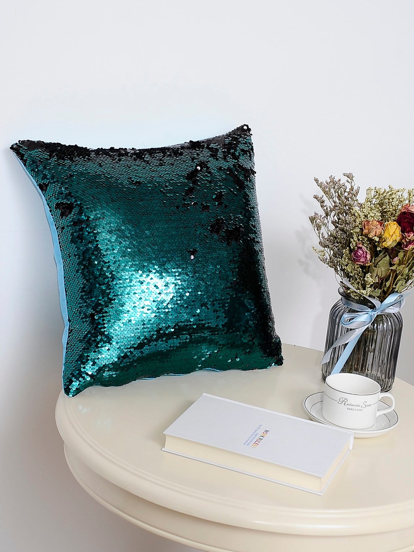 Sequin Design Cushion Cover