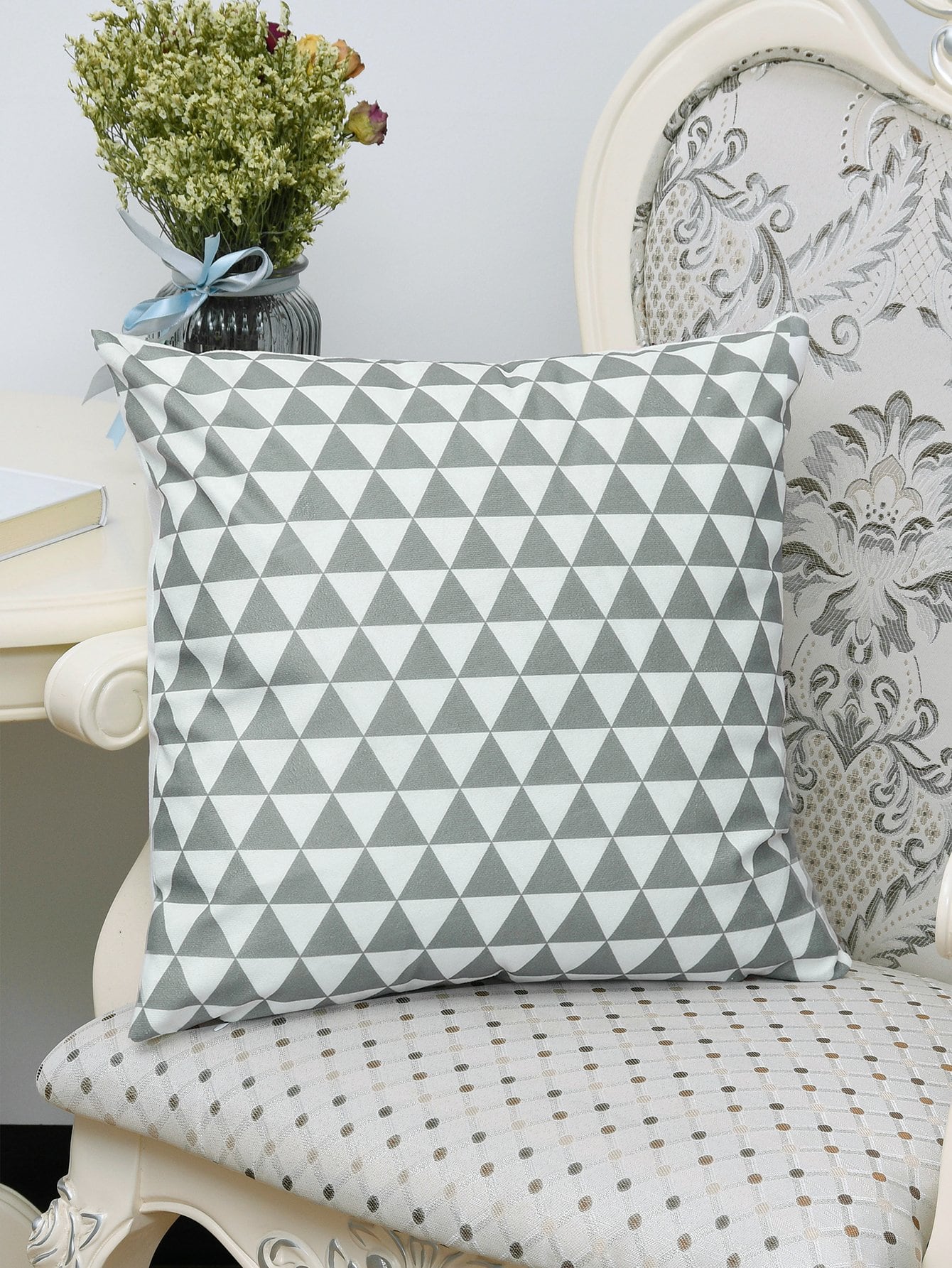 Triangle Print Cushion Cover
