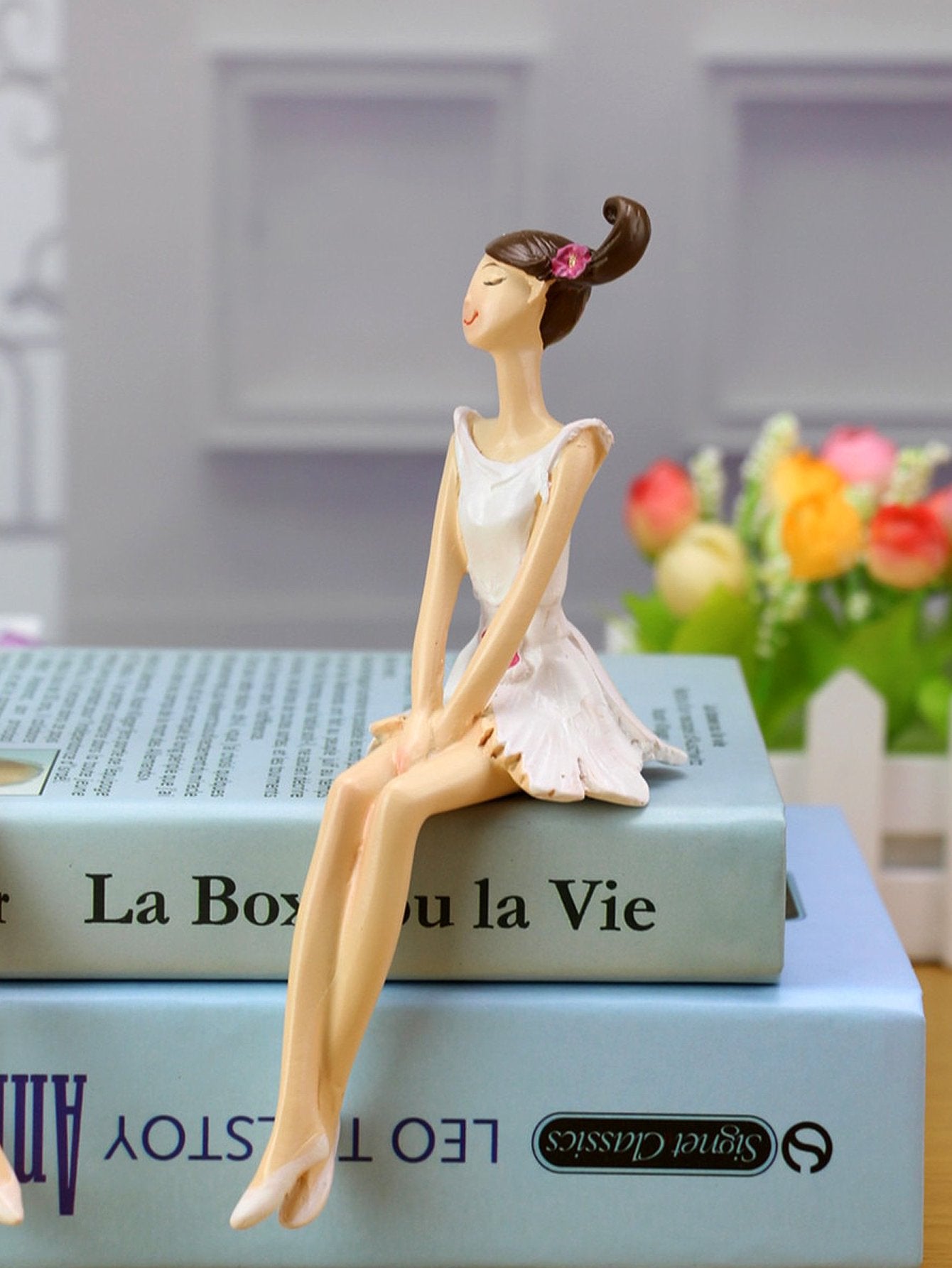 Girl Shaped Decorative Object 1pair