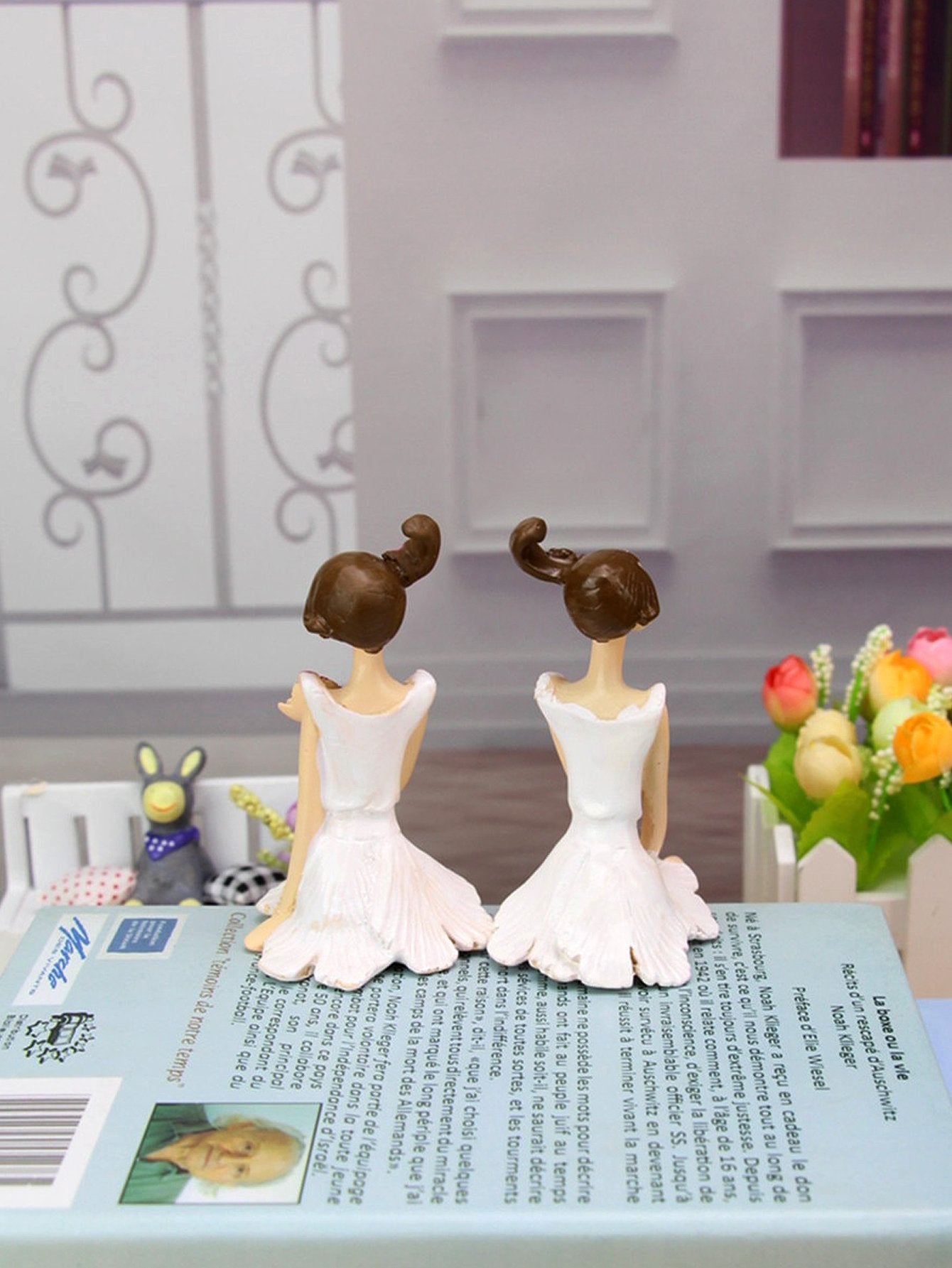 Girl Shaped Decorative Object 1pair