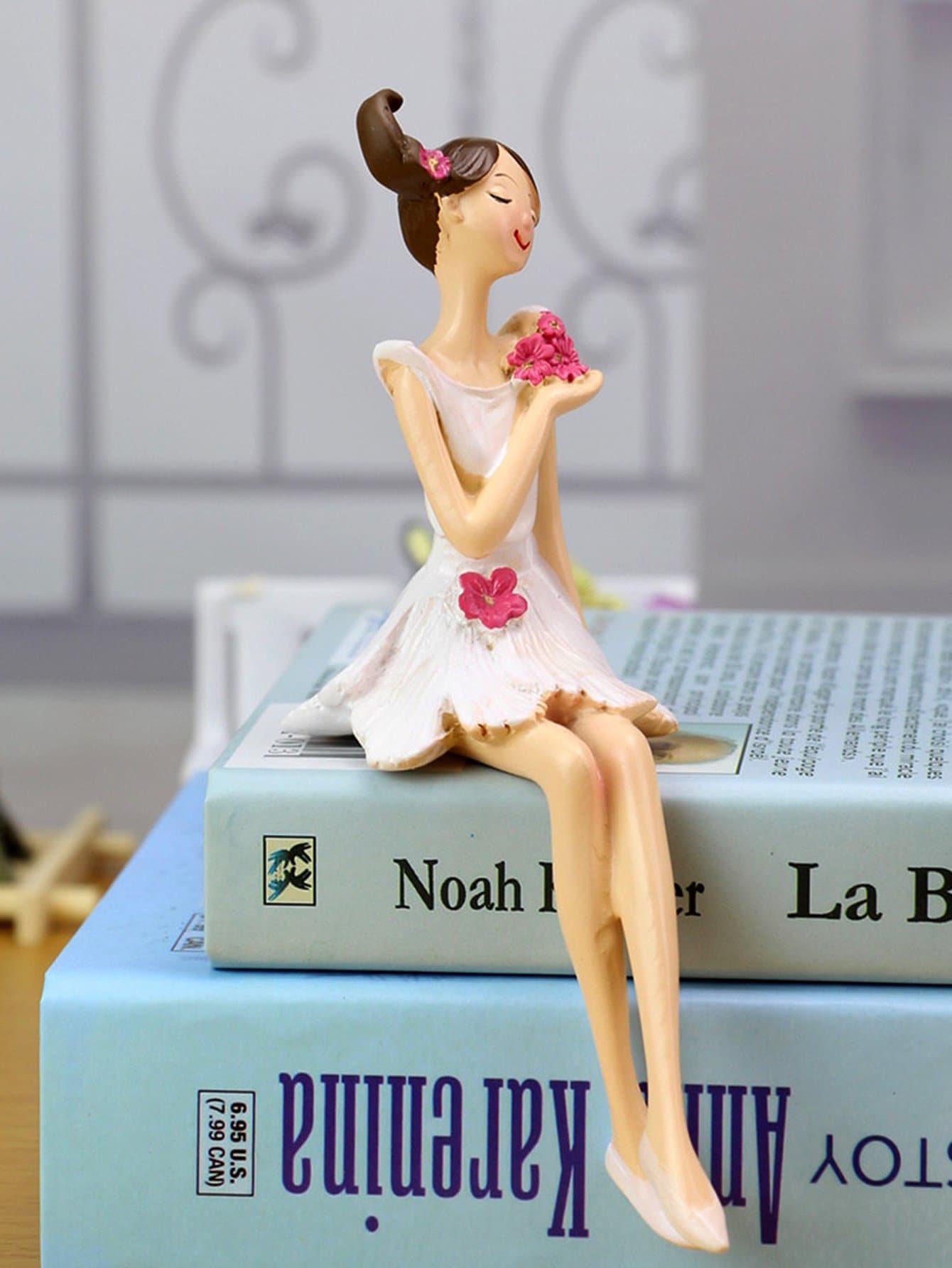 Girl Shaped Decorative Object 1pair